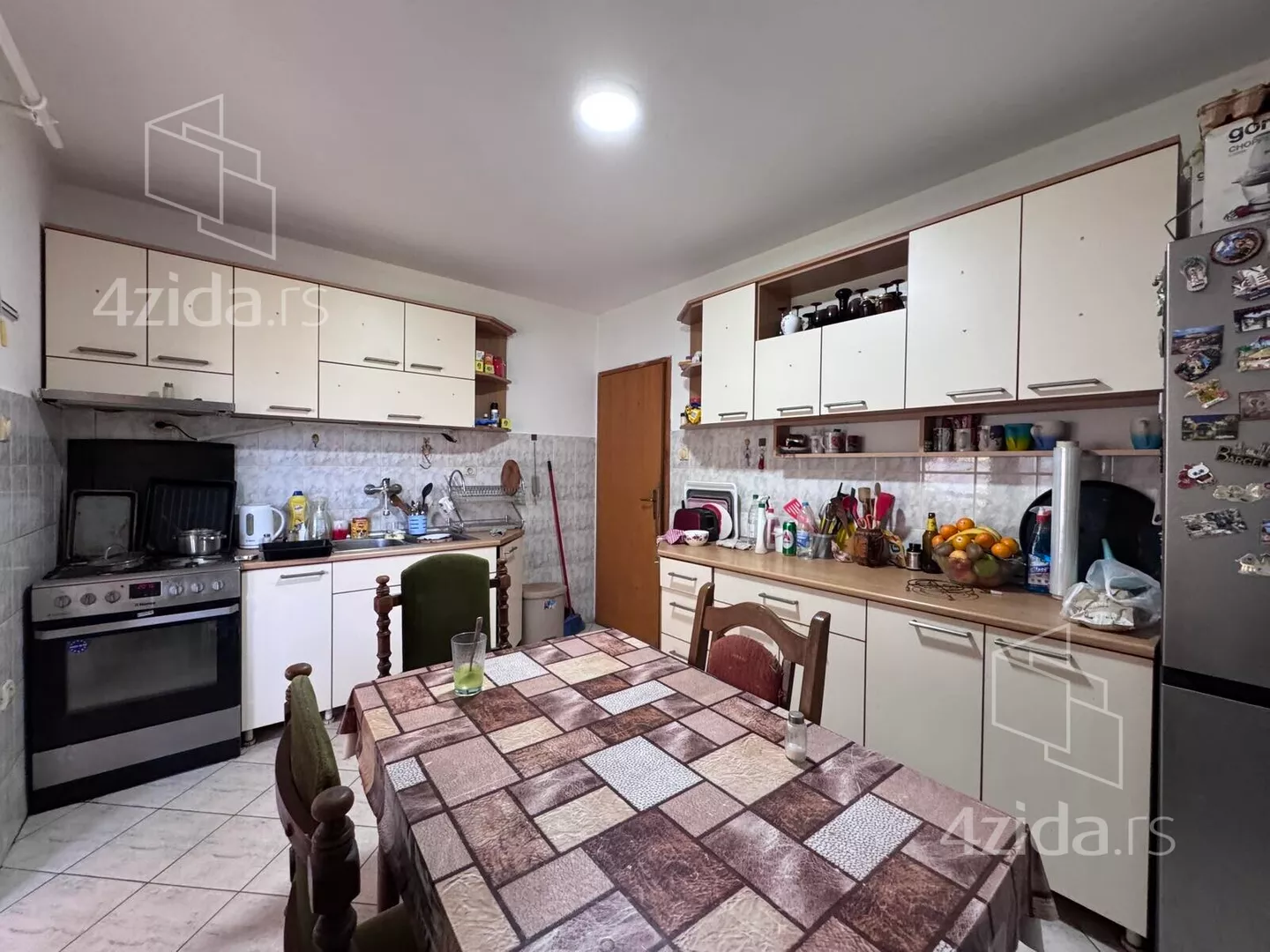 3-etažna kuća | 4zida