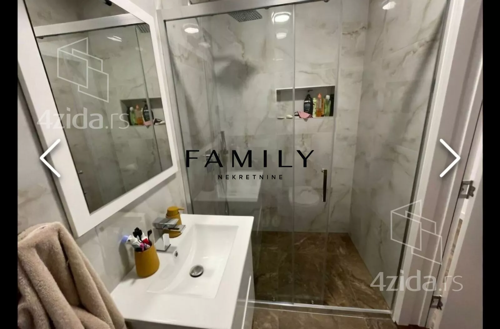 Troiposoban stan | 4zida