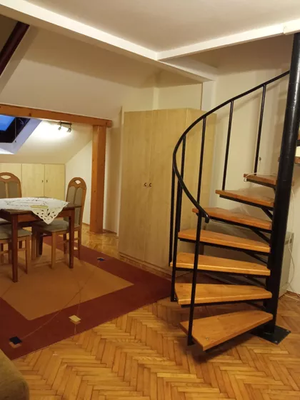 Gundulićeva 8 | 4zida.rs