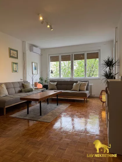 VLADIMIRA NAZORA | 4zida.rs