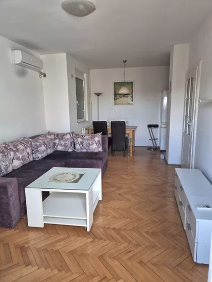 Socijalno | 4zida.rs