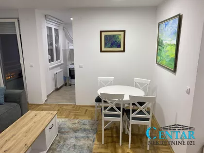 Karađorđeva | 4zida.rs