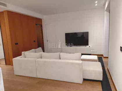 Venizelosova | 4zida.rs