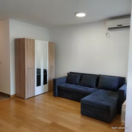 Šumadijska | 4zida.rs