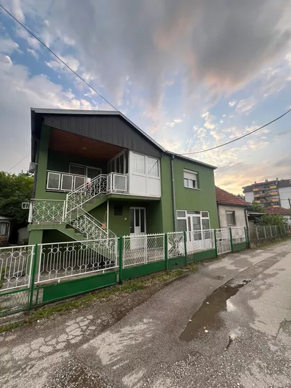 Majora Milana Tepića | 4zida.rs