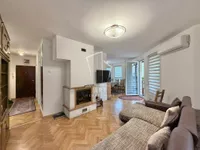 Crveni Krst Vračar, Vračar, Beograd | 4zida.rs