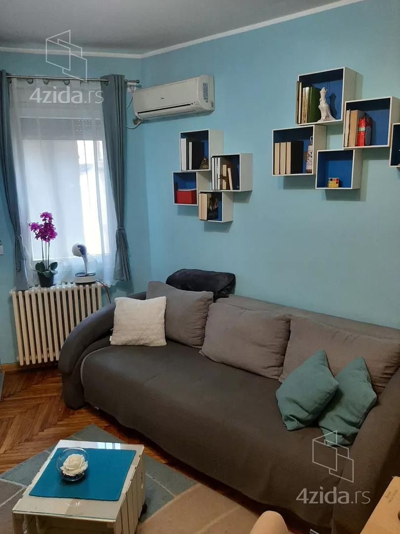 Garsonjera | 4zida
