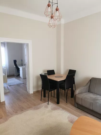 Gundulićev Venac 63A | 4zida.rs