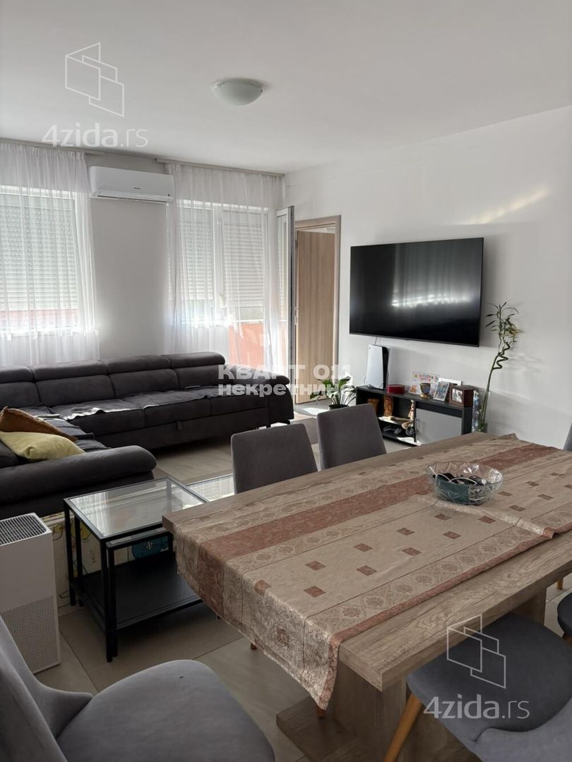 Stan – Beograd - Prikaz 2