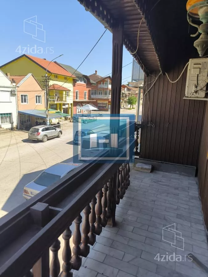 Poslovni prostor | 4zida