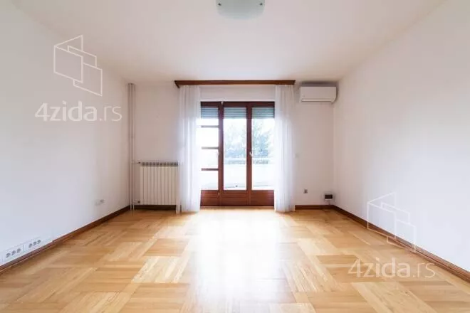 4-etažna kuća | 4zida