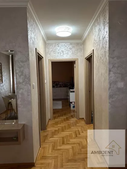 Gradske lokacije | 4zida.rs