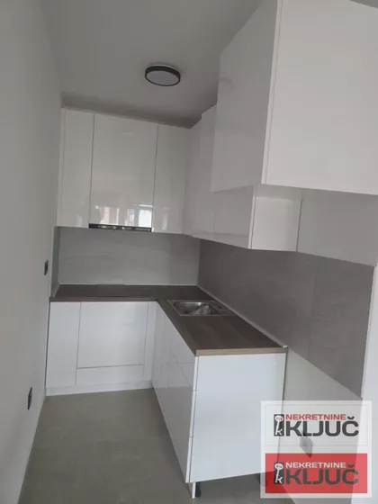 Bulevar Patrijarha Pavla (Somborski Bulevar) | 4zida.rs