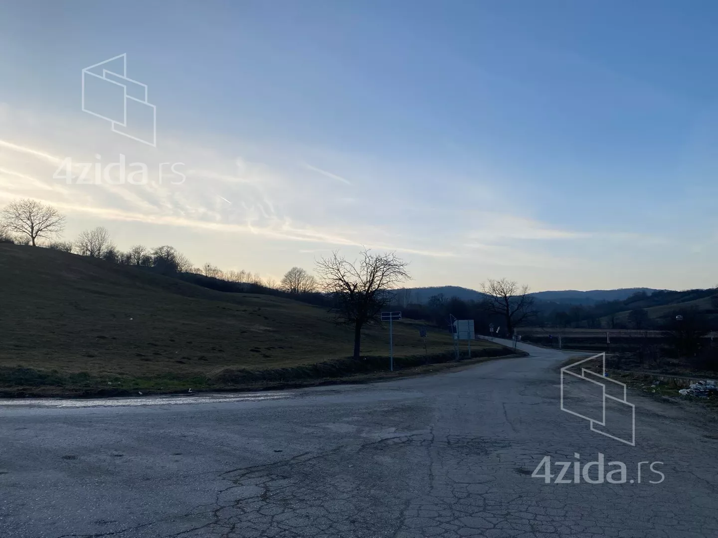 Građevinsko zemljište | 4zida