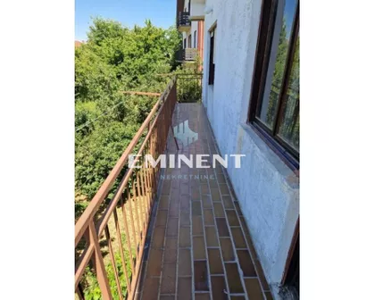 Karađorđeva | 4zida.rs