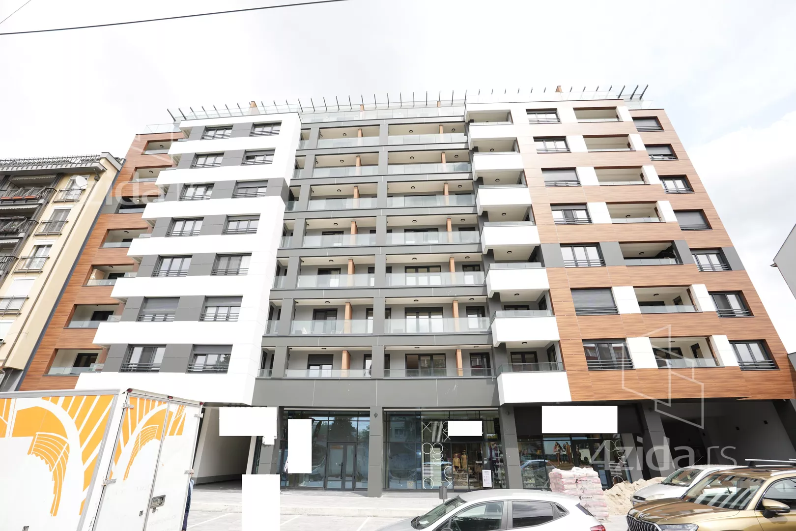 Troiposoban stan | 4zida
