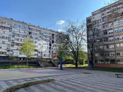 Železnička stanica | 4zida.rs