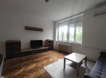 Iva Lole Ribara | 4zida.rs