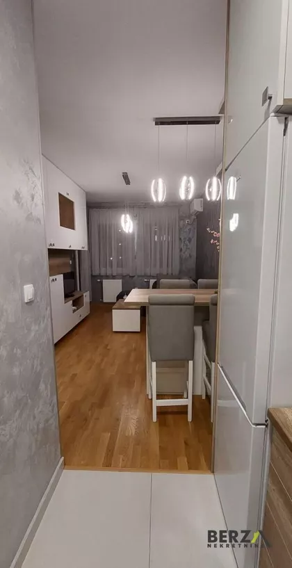 Rotkvarija | 4zida.rs