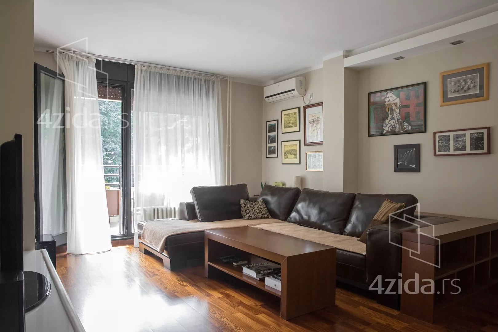 Dvoiposoban stan | 4zida