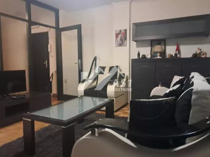 Novosadskog sajma | 4zida.rs