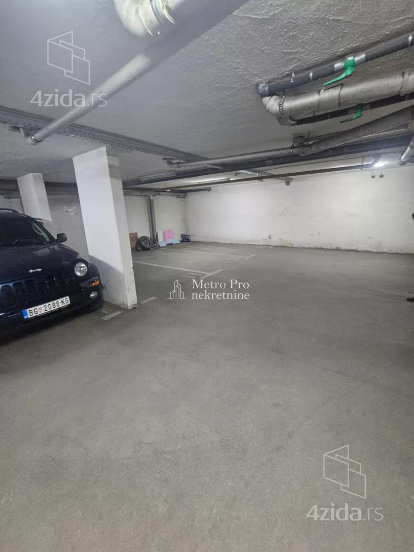 Parking | 4zida