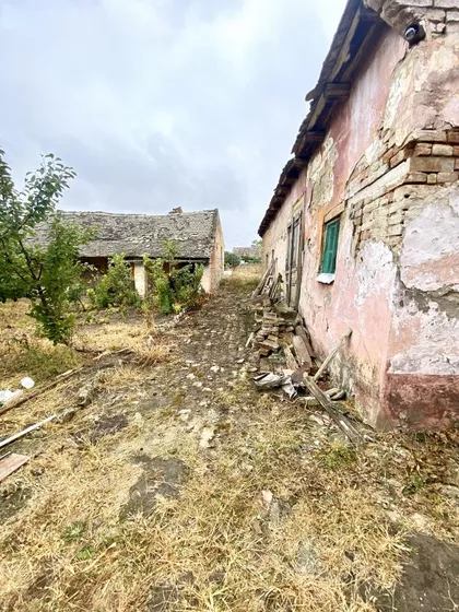 Samoš | 4zida.rs