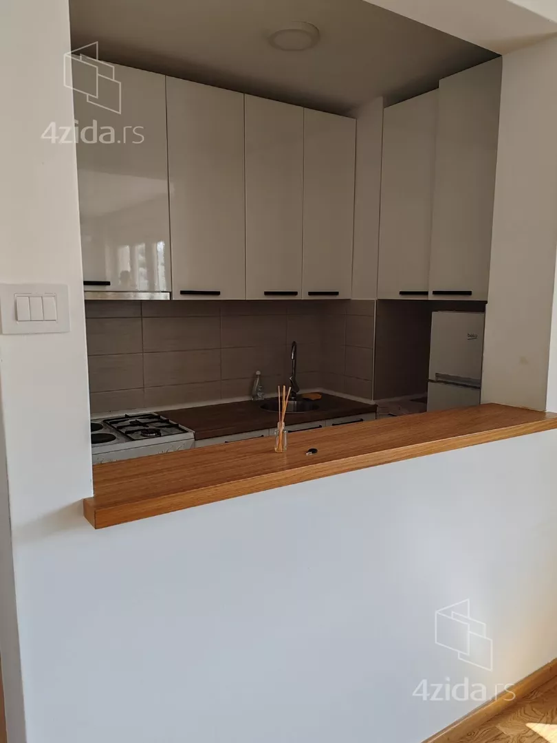 Garsonjera | 4zida