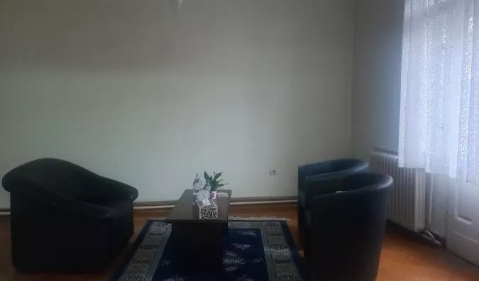 Šestosoban stan | 4zida