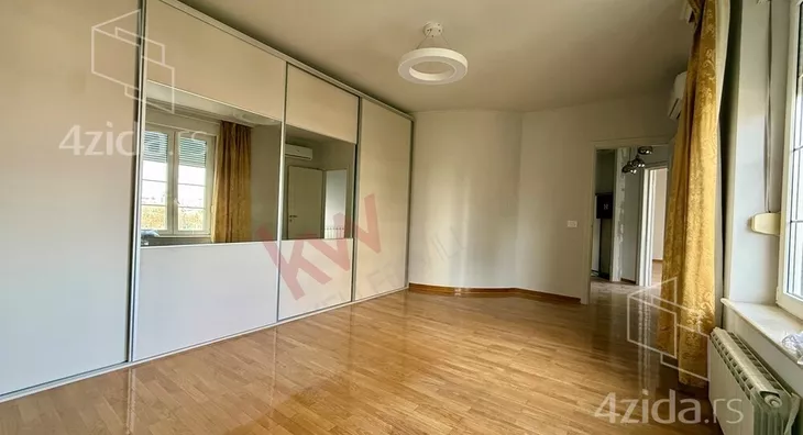 4-etažna kuća | 4zida