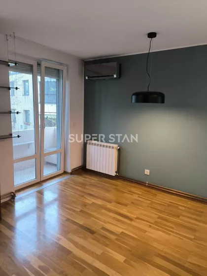 Kralja Vladimira | 4zida.rs