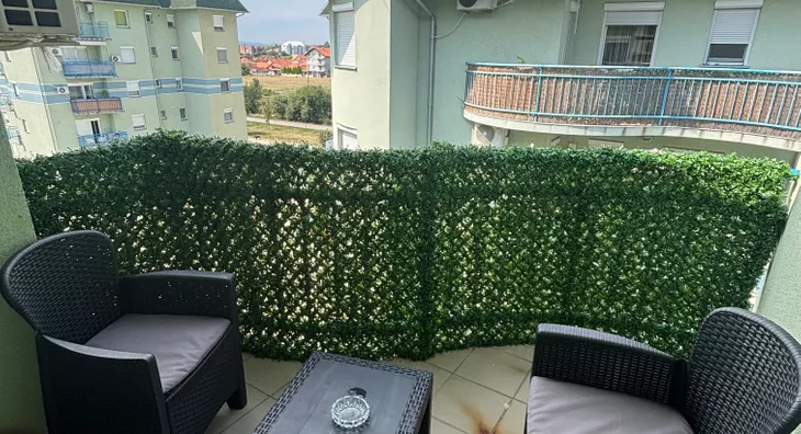 Šestosoban stan | 4zida