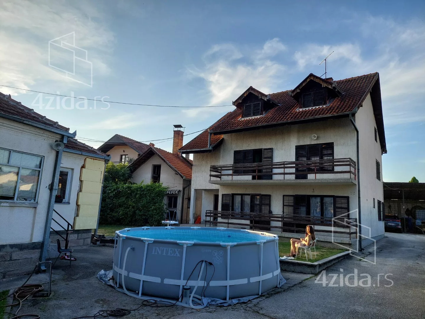 3-etažna kuća | 4zida