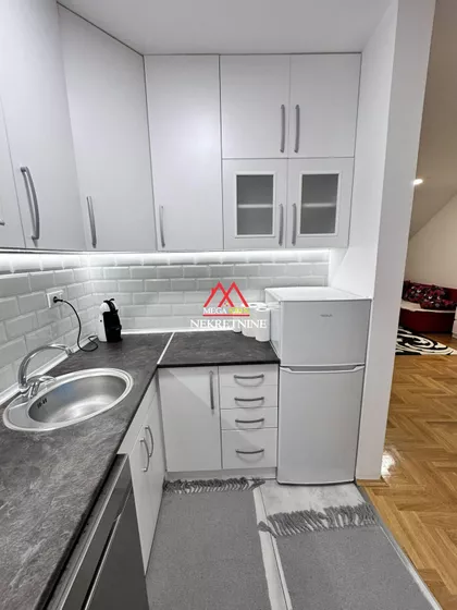 Nikolajevska | 4zida.rs