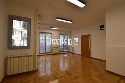 Zeleni Venac | 4zida.rs