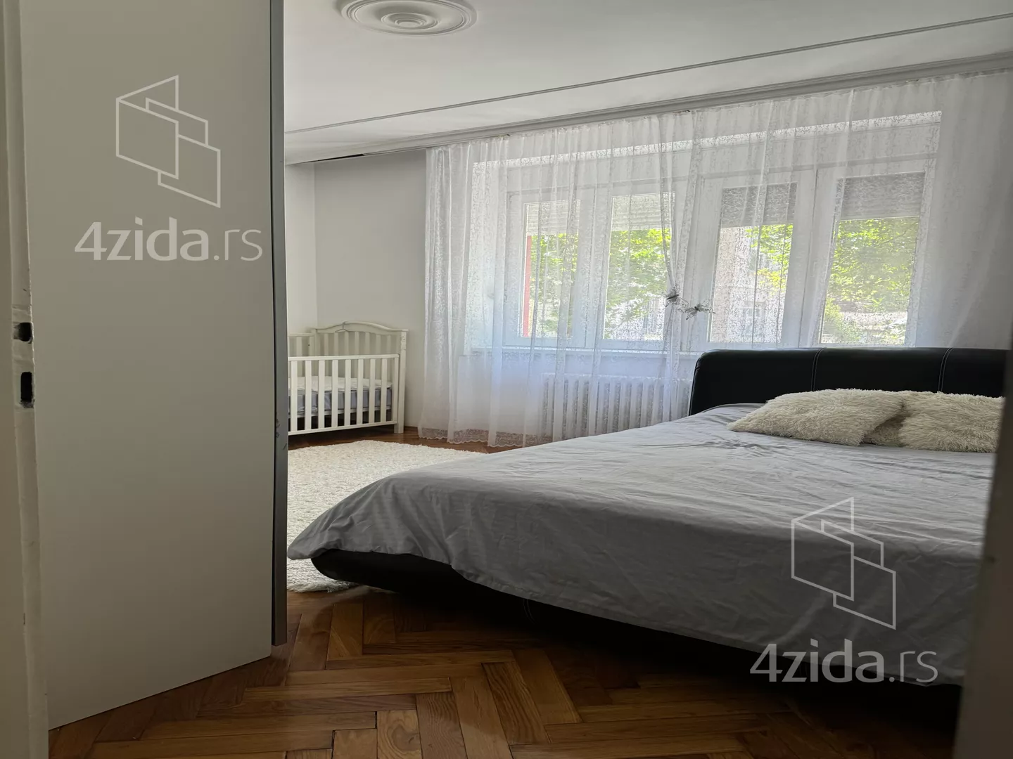 Parking | 4zida