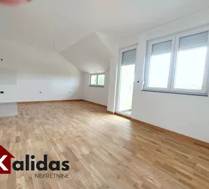 Petrovaradin, Gradske lokacije, Novi Sad, 2.5 stan | 4zida.rs