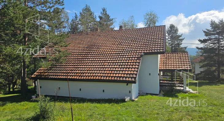 3-etažna kuća | 4zida