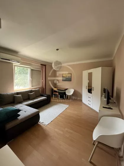 Stari Grad | 4zida.rs