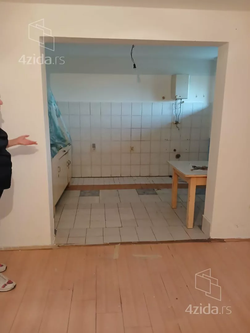 4-etažna kuća | 4zida
