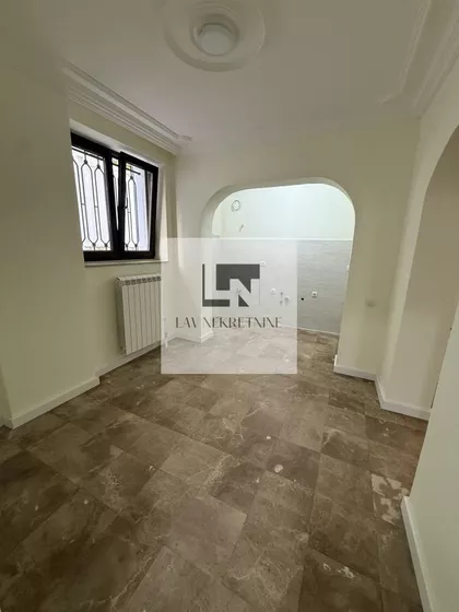 Gospodara Vučića | 4zida.rs