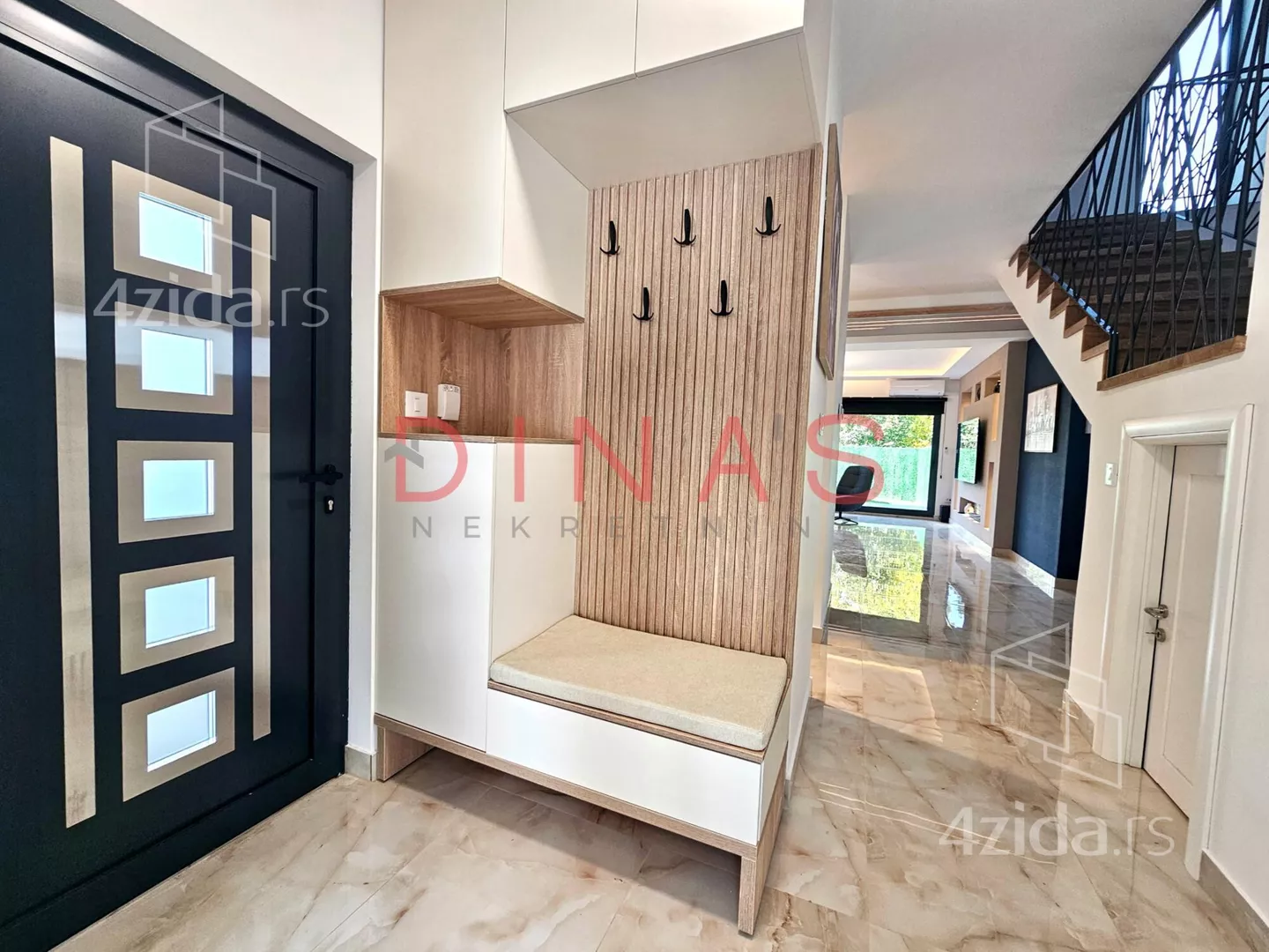 Kuća | 4zida