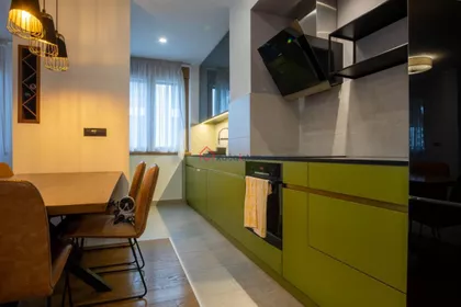 Južni Bulevar | 4zida.rs