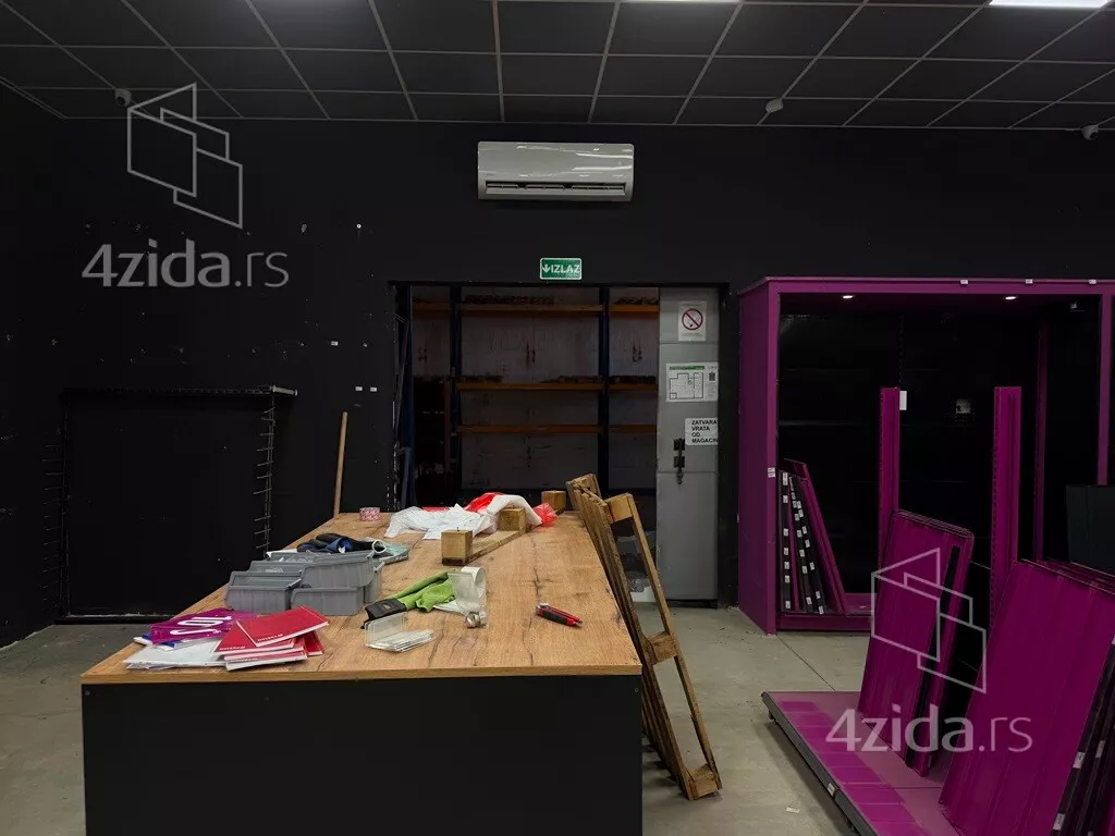 Lokal | 4zida