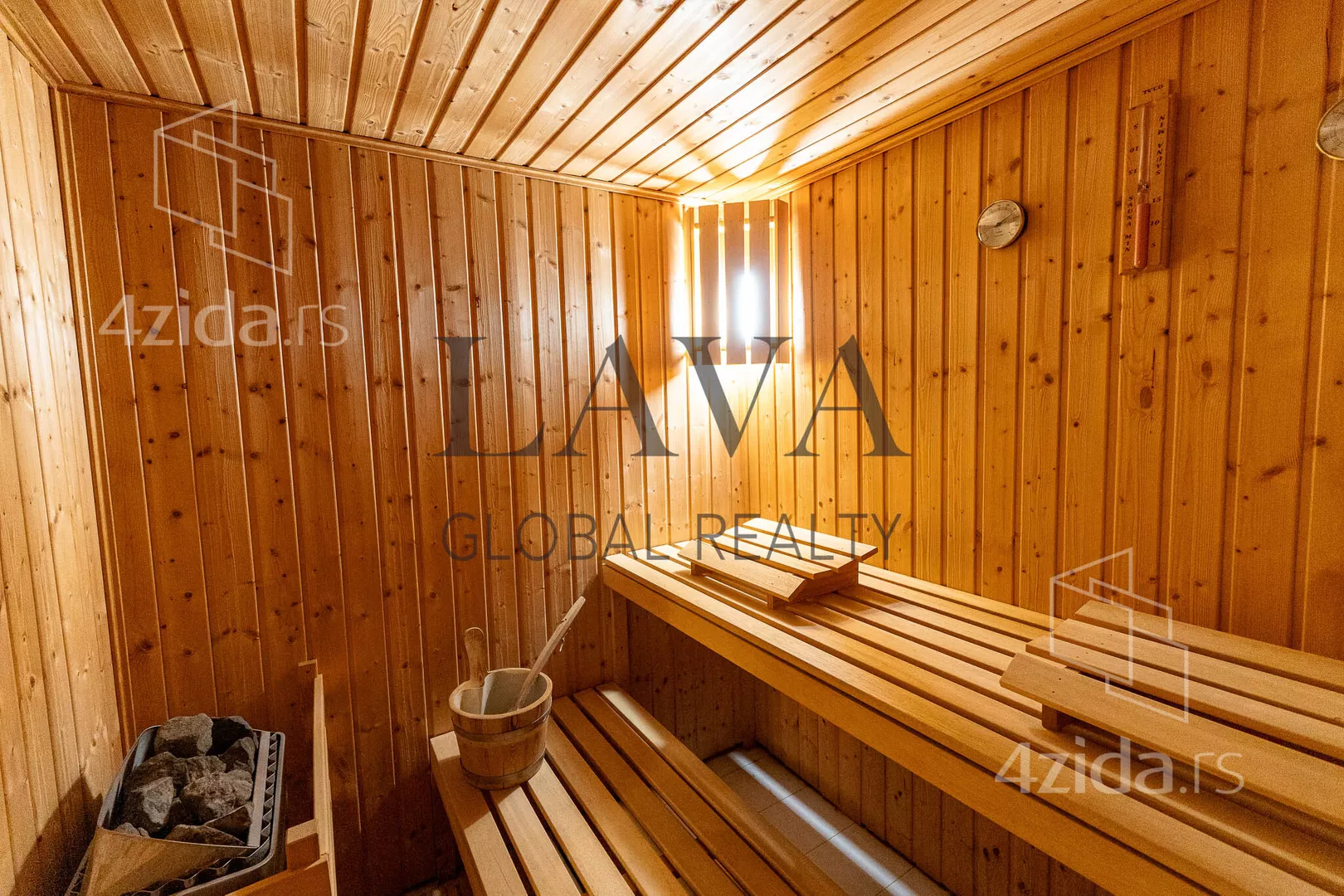 4-etažna kuća | 4zida