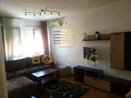 Južni Bulevar | 4zida.rs