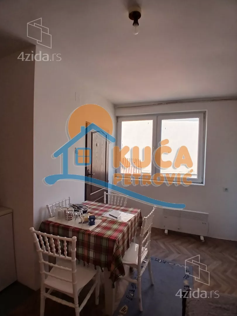 Garsonjera | 4zida