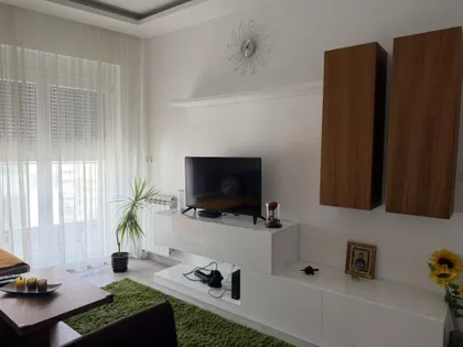 Admirala Vukovića | 4zida.rs