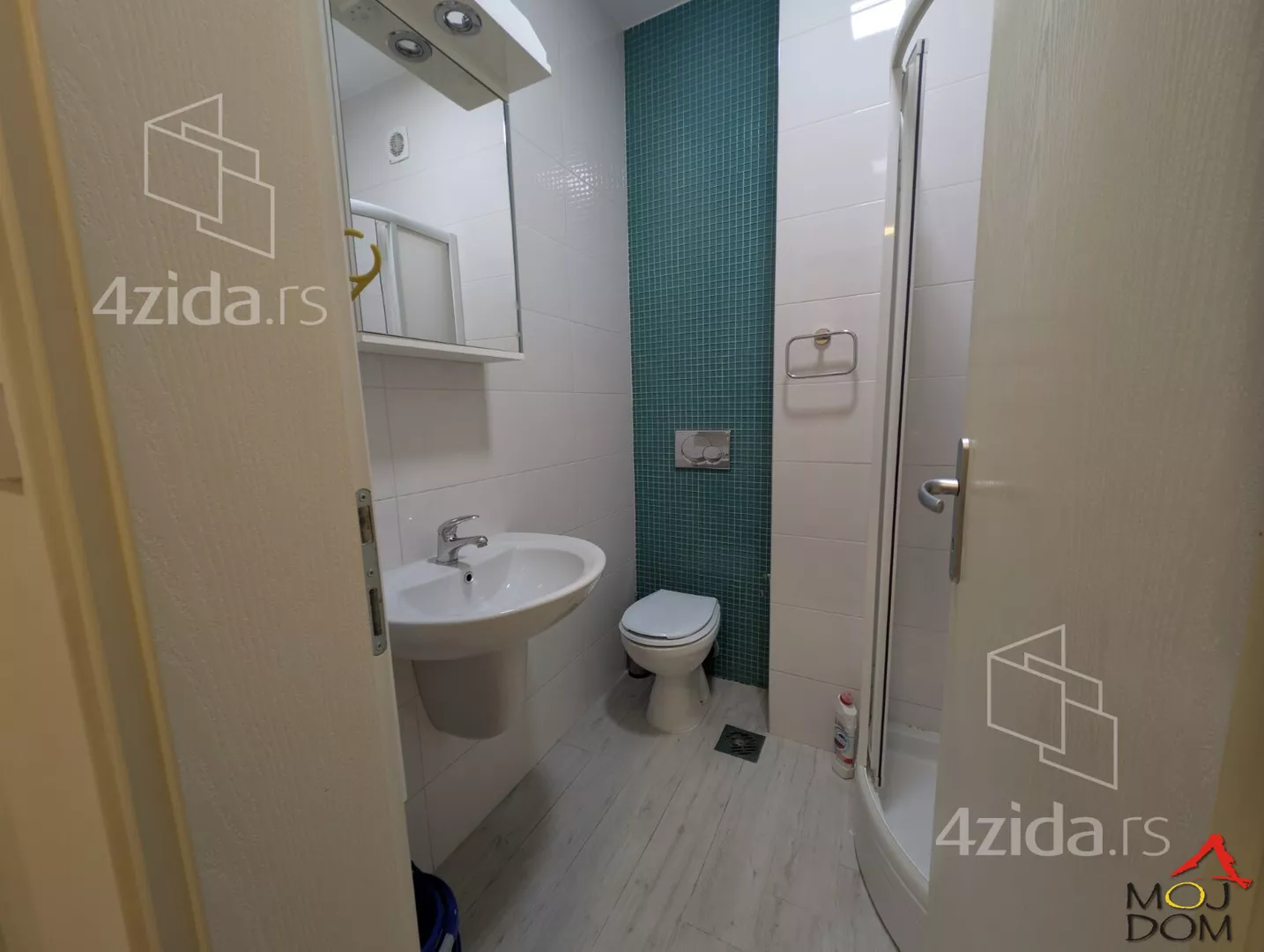 Šestosoban stan | 4zida