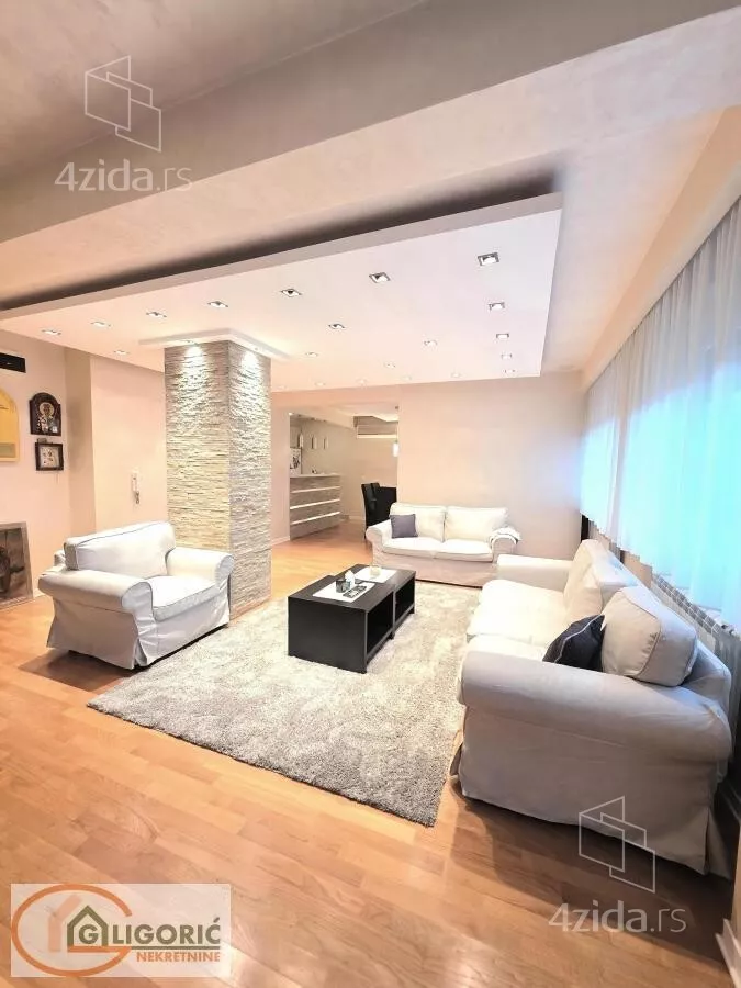 Petosoban stan | 4zida